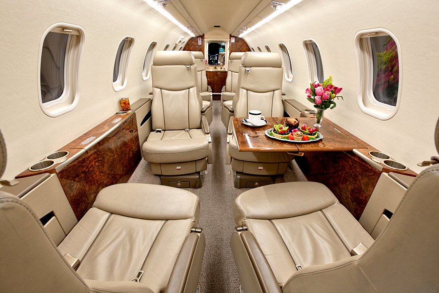 частный самолет Learjet 45 / XR